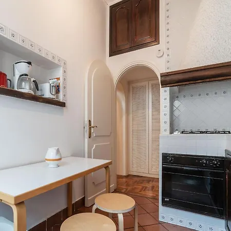 Casa Isabella Al Colosseo * Rome