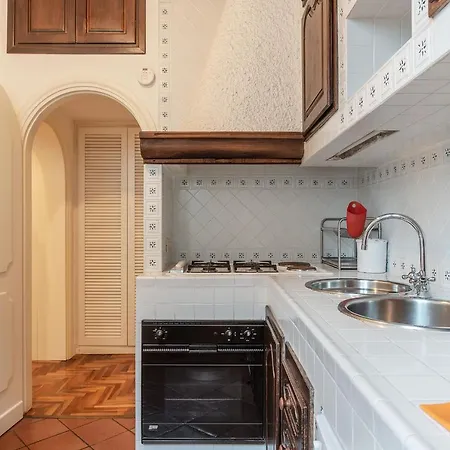 Apartament Casa Isabella Al Colosseo - Fromhometorome *