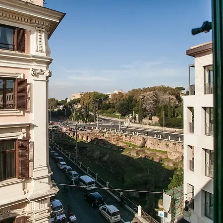 Casa Isabella Al Colosseo - Fromhometorome